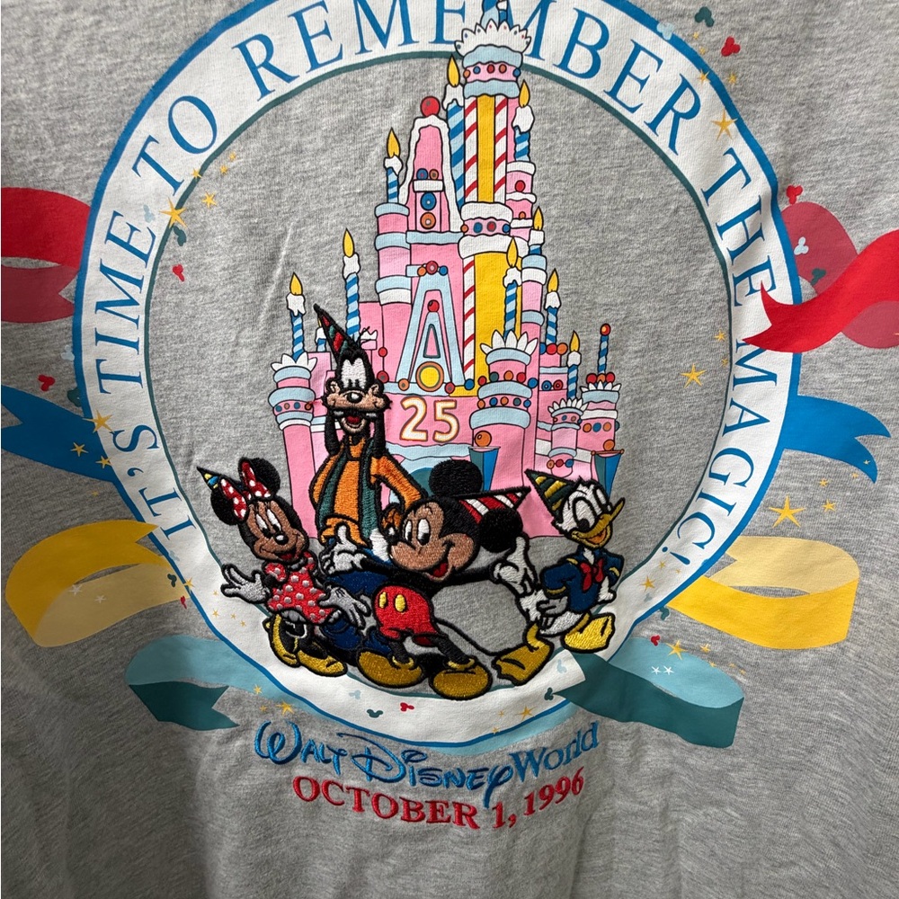 Disney Vault Collection Gray T-Shirt - Picture 5 of 5